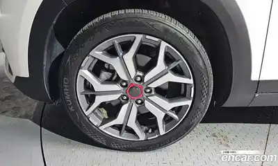 Kia Seltos 2019 1.6 автомат (гидро), миниатюра 5