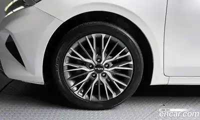 Kia K3 2022 1.6 автомат (гидро), миниатюра 5