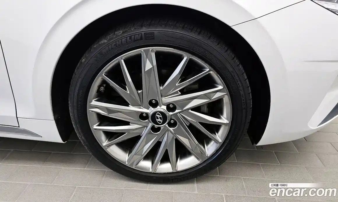 Hyundai Grandeur 2020 2.5 автомат (гидро), фото 4