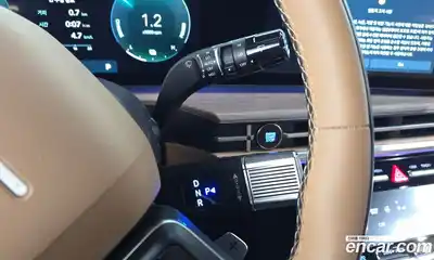 Hyundai Santa Fe 2025 1.6 автомат (гидро), миниатюра 9