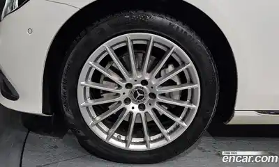Mercedes-Benz E-Class 2020 2.0 автомат (гидро), миниатюра 5