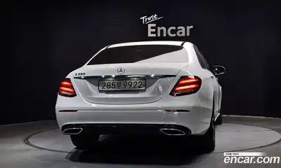 Mercedes-Benz E-Class 2020 2.0 автомат (гидро), миниатюра 4