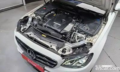 Mercedes-Benz E-Class 2020 2.0 автомат (гидро), миниатюра 6