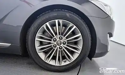 Genesis EQ900 2018 3.3 автомат (гидро), миниатюра 5