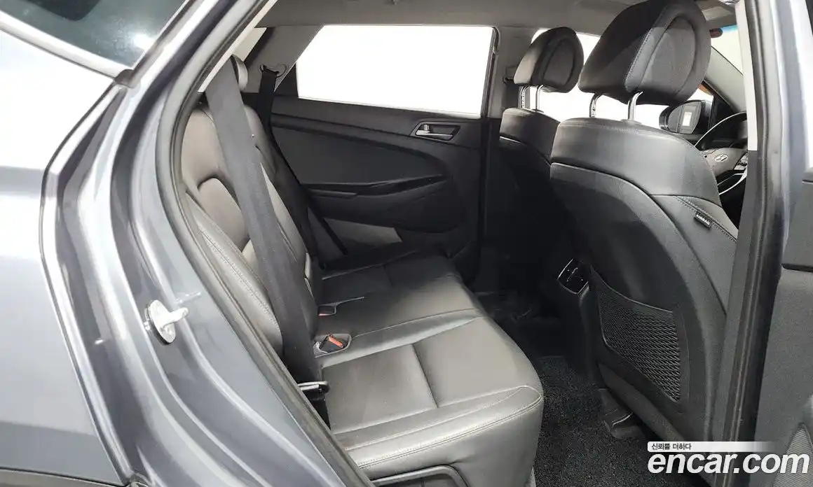 Hyundai Tucson 2016 2.0 автомат (гидро), фото 23