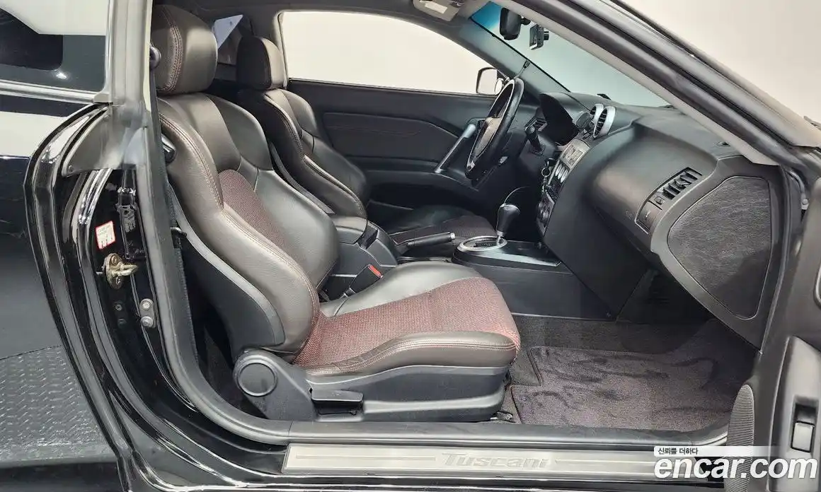 Hyundai Tuscani 2006 2.0 автомат (гидро), фото 11