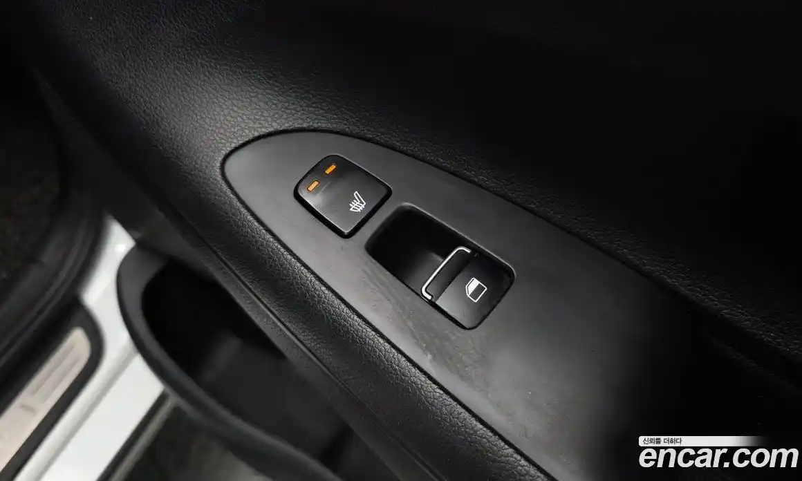 Hyundai Grandeur 2018 2.4 автомат (гидро), фото 28