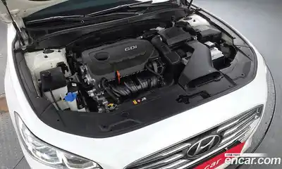 Hyundai Grandeur 2018 2.4 автомат (гидро), миниатюра 5