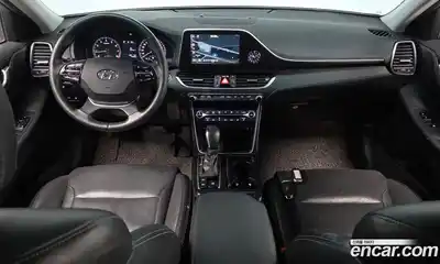 Hyundai Grandeur 2018 2.4 автомат (гидро), миниатюра 9