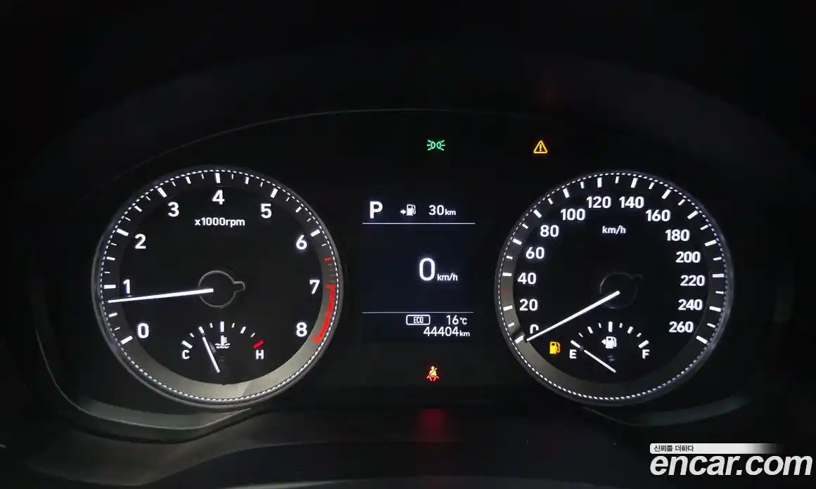 Hyundai Grandeur 2018 2.4 автомат (гидро), фото 10