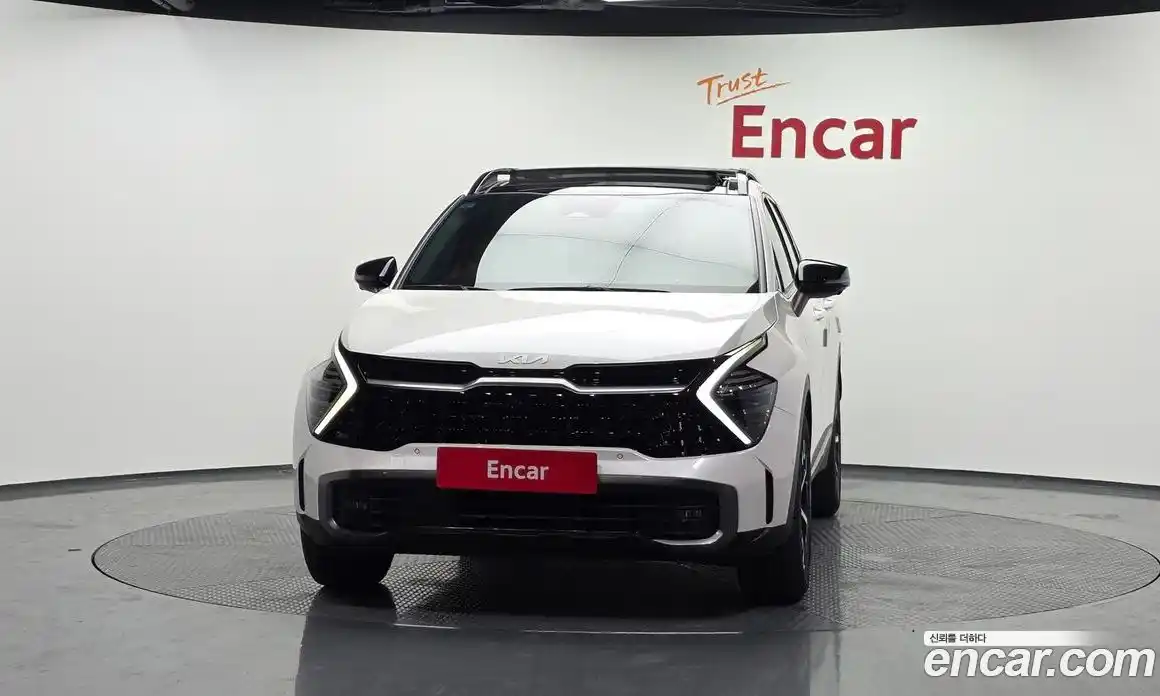 Kia Sportage 2023 1.6 автомат (гидро), фото 3