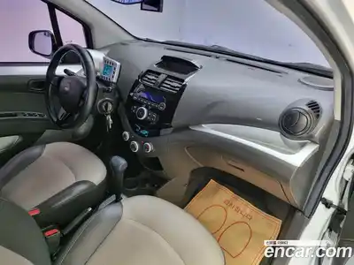 Chevrolet Spark 2012 1.0 автомат (гидро), миниатюра 11