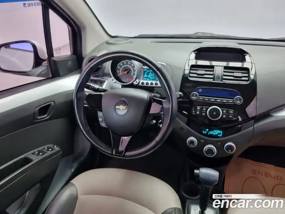 Chevrolet Spark 2012 1.0 автомат (гидро), фото 8