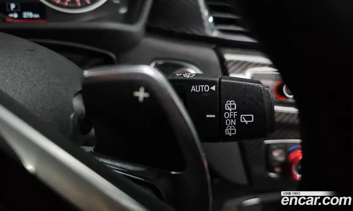 BMW X1 2018 2.0 автомат (гидро), фото 23