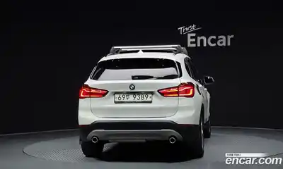 BMW X1 2018 2.0 автомат (гидро), миниатюра 4