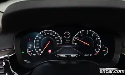BMW 5 серия 2019 2.0 автомат (гидро), миниатюра 8