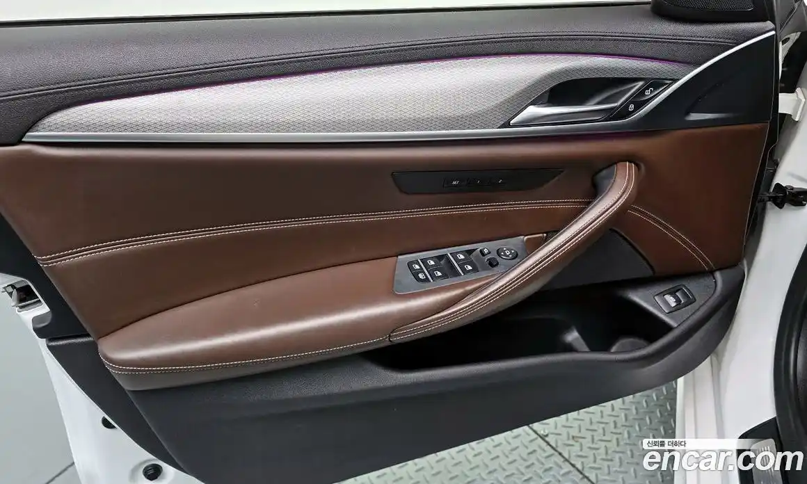 BMW 5 серия 2019 2.0 автомат (гидро), фото 14