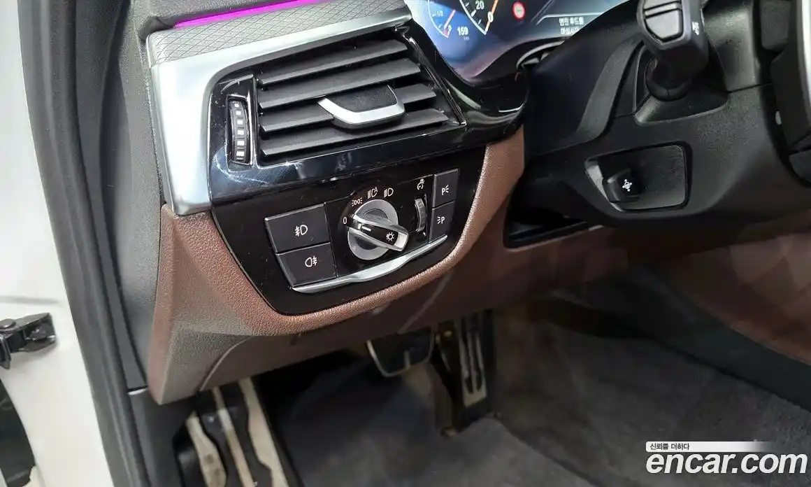 BMW 5 серия 2019 2.0 автомат (гидро), фото 33