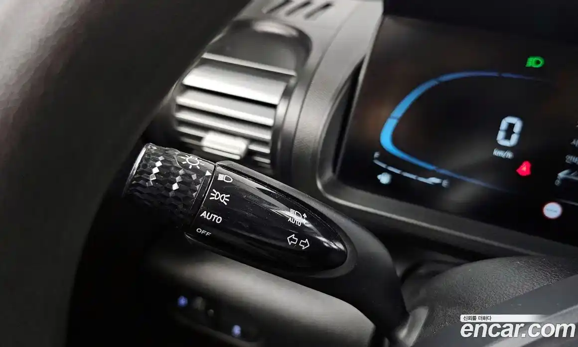Hyundai Casper 2023 1.0 автомат (гидро), фото 19