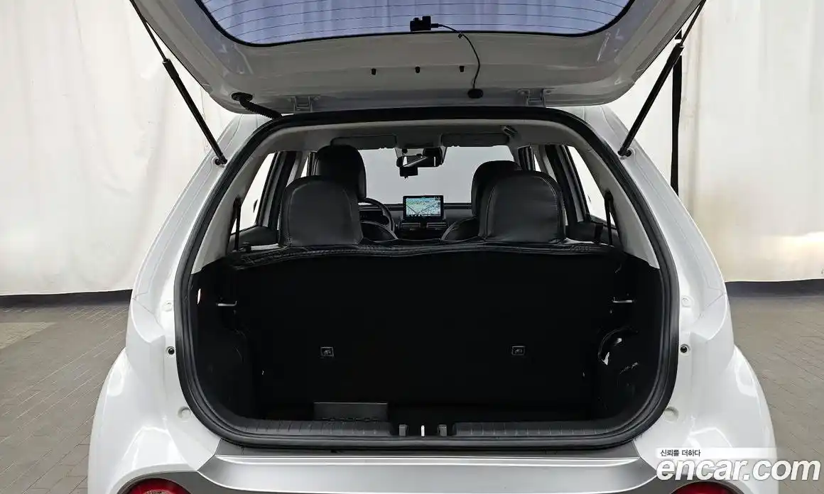 Hyundai Casper 2023 1.0 автомат (гидро), фото 20