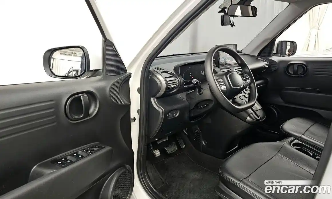 Hyundai Casper 2023 1.0 автомат (гидро), фото 10