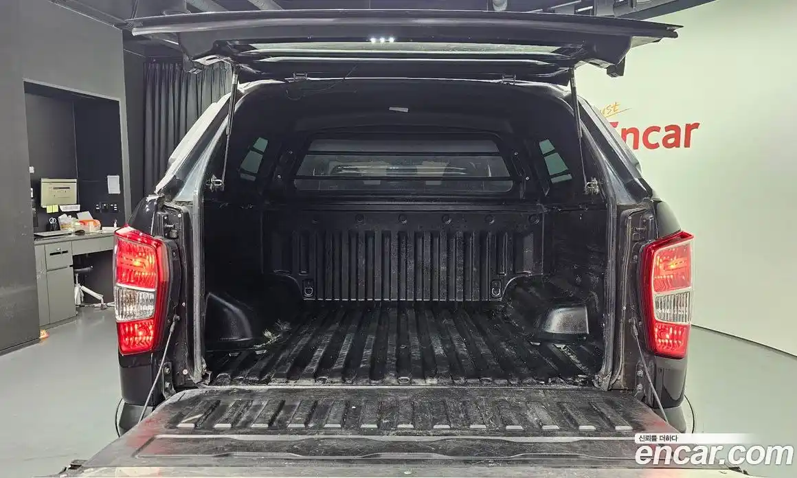 SsangYong Rexton 2018 2.2 автомат (гидро), фото 20