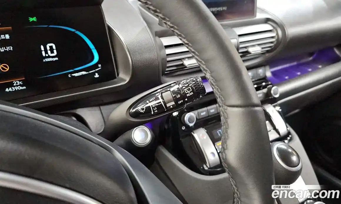 Hyundai Casper 2024 1.0 автомат (гидро), фото 25