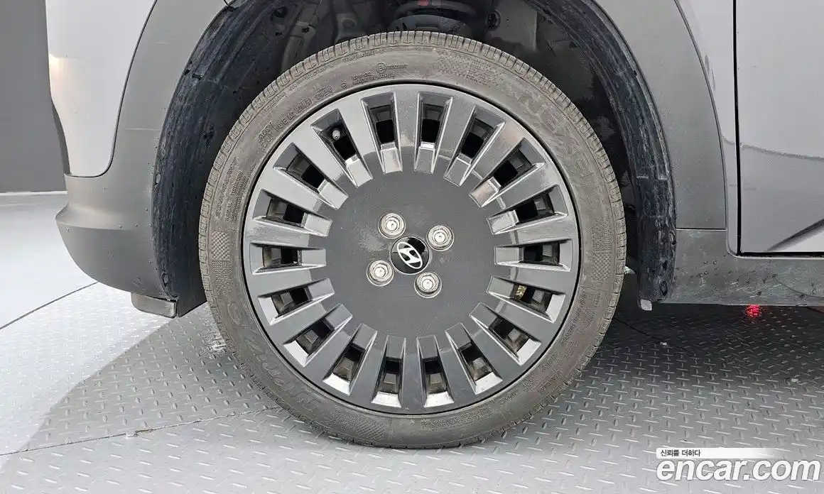 Hyundai Casper 2024 1.0 автомат (гидро), фото 5