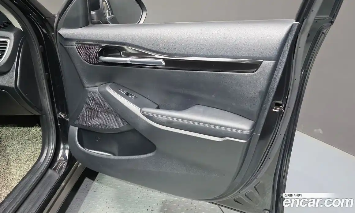 Kia Seltos 2021 1.6 автомат (гидро), фото 14