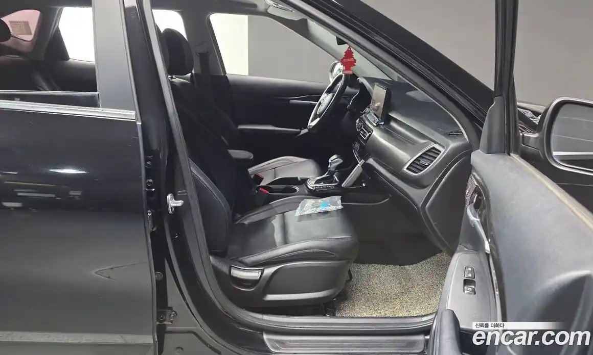 Kia Seltos 2021 1.6 автомат (гидро), фото 16