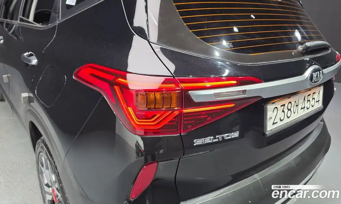 Kia Seltos 2021 1.6 автомат (гидро), фото 9