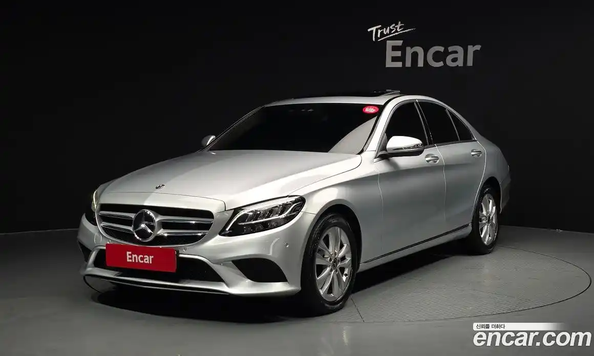 Mercedes-Benz C-Class 2019 1.9 гидро, фото 1 Mercedes-Benz C-Class 2019 1.9 гидро, фото 1