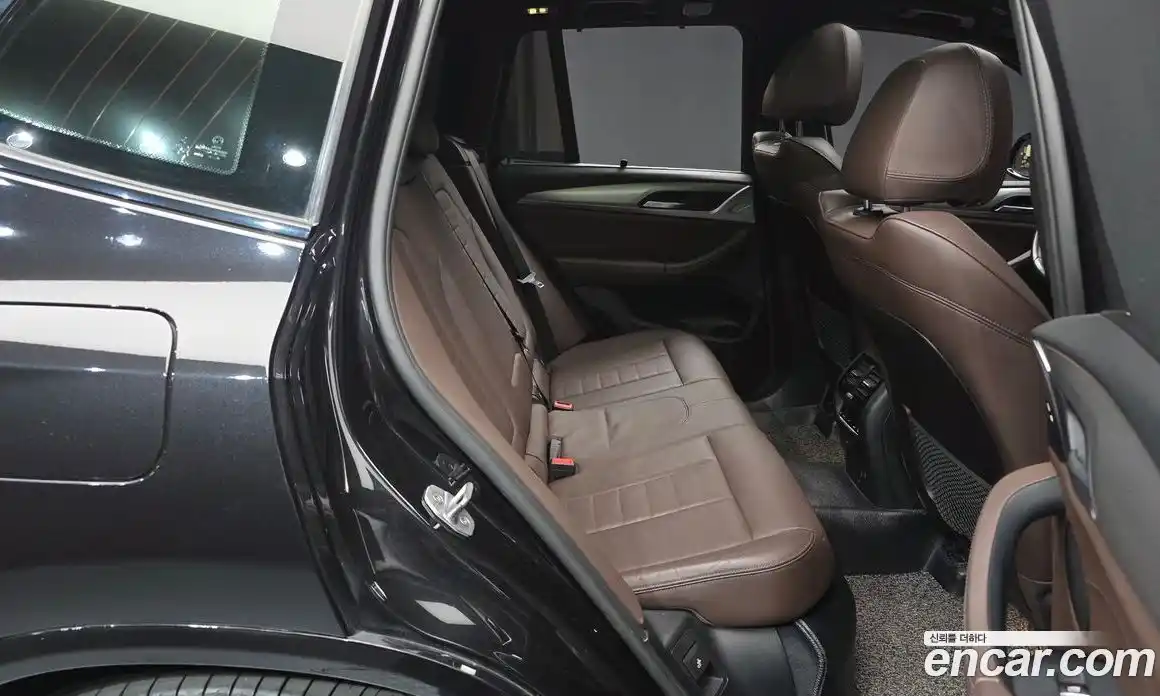 BMW X3 2018 2.0 автомат (гидро), фото 11