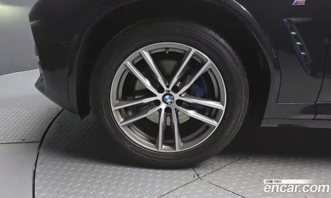 BMW X3 2018 2.0 автомат (гидро), фото 5