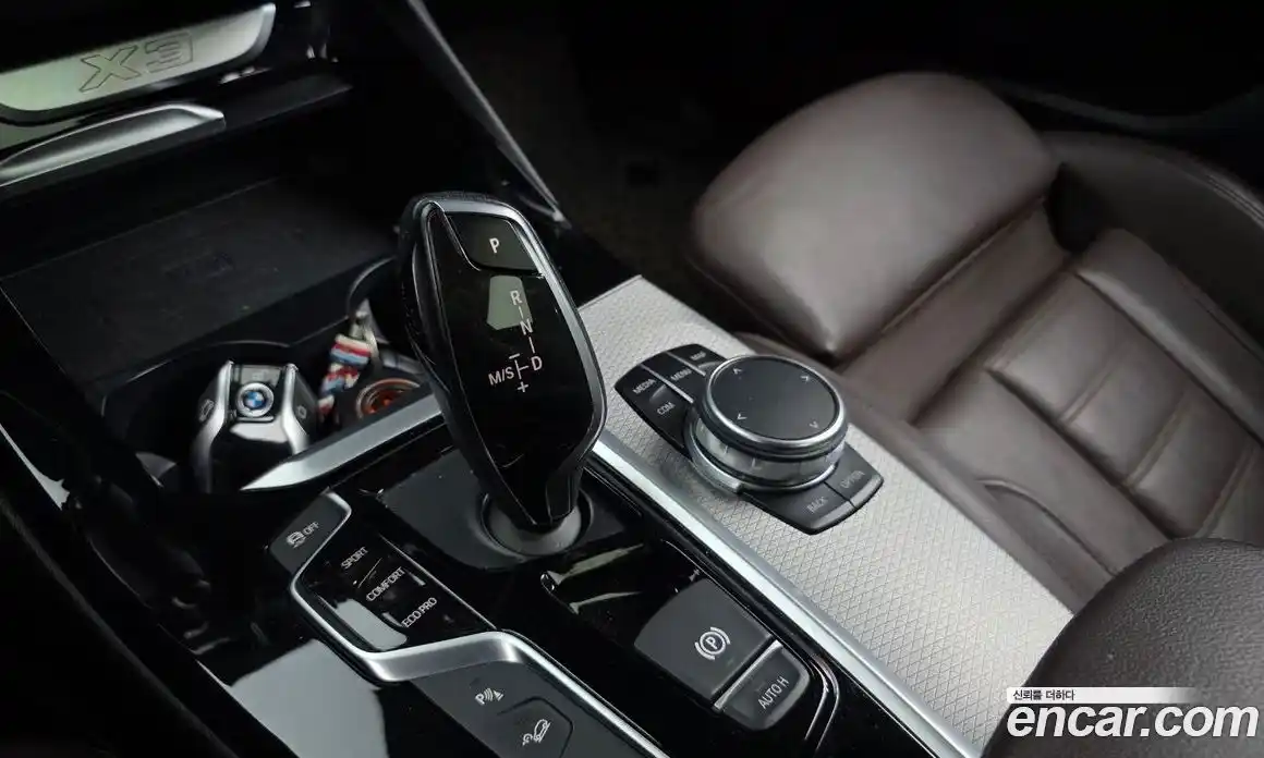 BMW X3 2018 2.0 автомат (гидро), фото 9