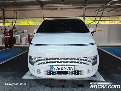 Hyundai Staria, 2025, 9 960 км