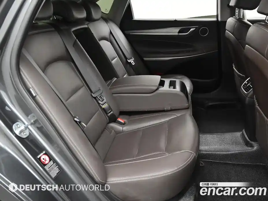 Hyundai Grandeur 2019 3.0 автомат (гидро), фото 12