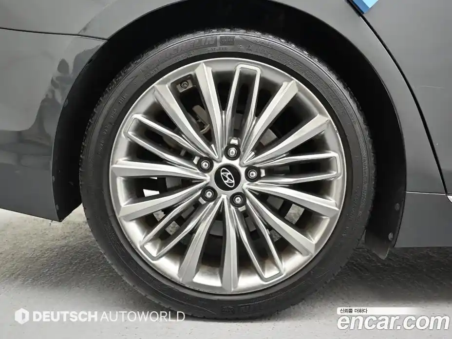 Hyundai Grandeur 2019 3.0 автомат (гидро), фото 5