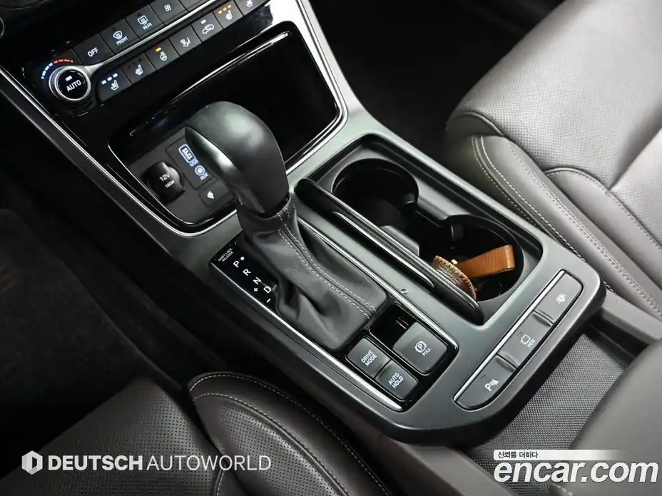 Hyundai Grandeur 2019 3.0 автомат (гидро), фото 9