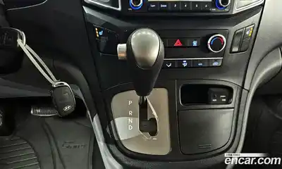 Hyundai Starex 2015 2.5 автомат (гидро), миниатюра 12