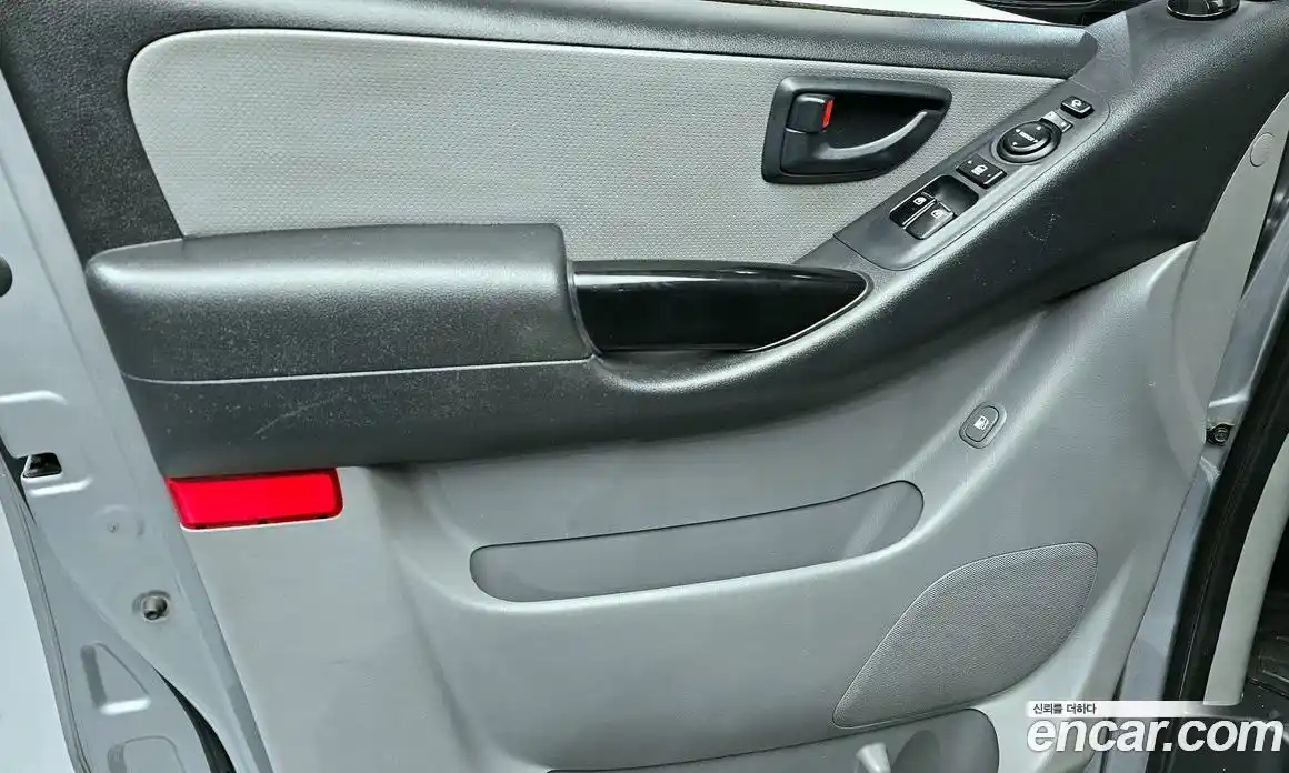 Hyundai Starex 2015 2.5 автомат (гидро), фото 14
