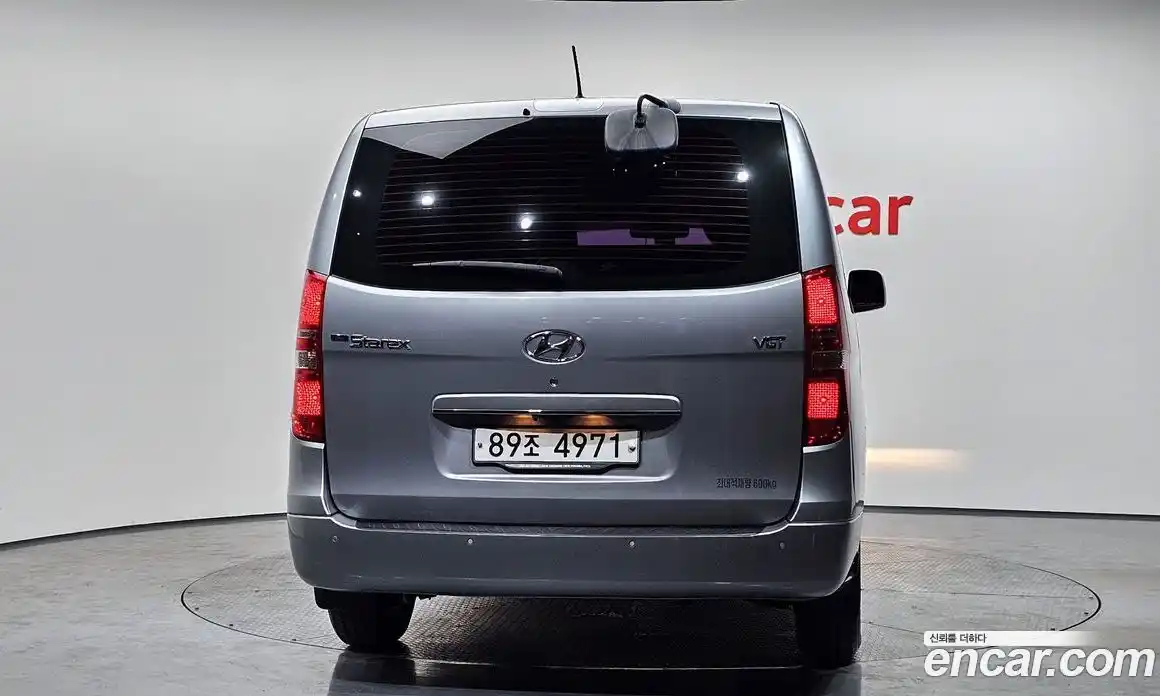 Hyundai Starex 2015 2.5 автомат (гидро), фото 4