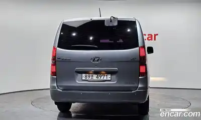 Hyundai Starex 2015 2.5 автомат (гидро), миниатюра 4