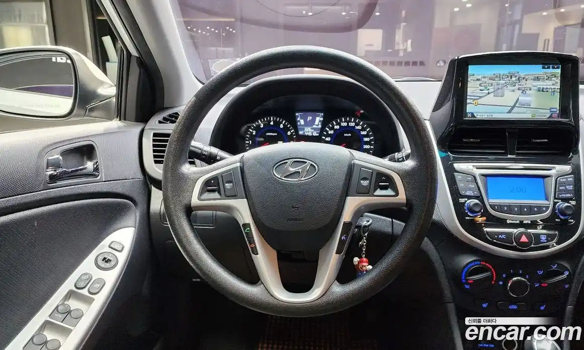 Hyundai Accent 2012 1.4 автомат (гидро), фото 20
