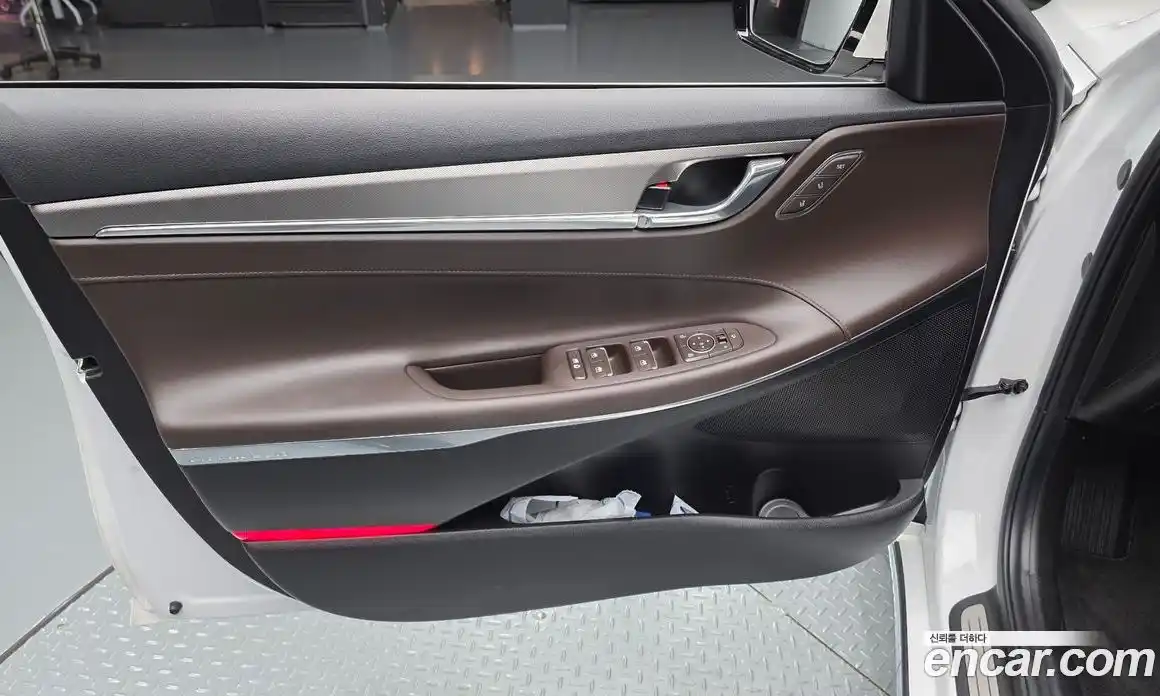 Hyundai Grandeur 2021 3.3 автомат (гидро), фото 14