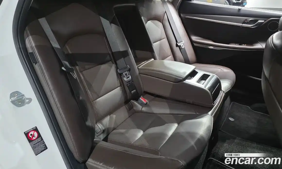 Hyundai Grandeur 2021 3.3 автомат (гидро), фото 17