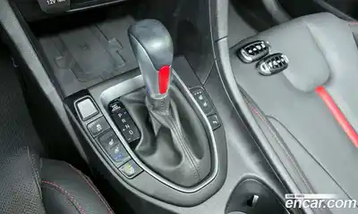 Hyundai Veloster 2018 1.6 автомат (гидро), миниатюра 12