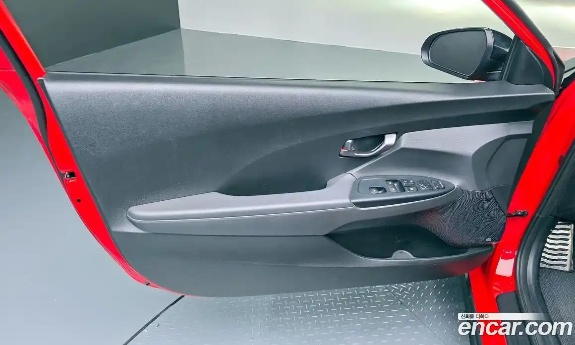 Hyundai Veloster 2018 1.6 автомат (гидро), фото 14