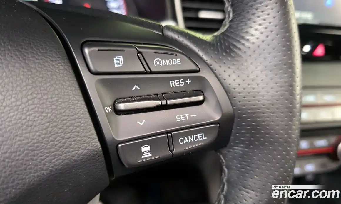 Hyundai Veloster 2018 1.6 автомат (гидро), фото 24