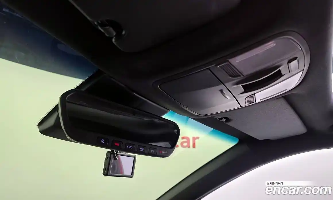 Hyundai Veloster 2018 1.6 автомат (гидро), фото 28